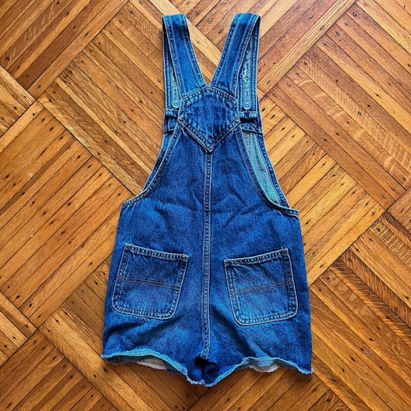 Old Navy Medium Wash Frayed Hem Jean Shortalls - Picture 3 of 4